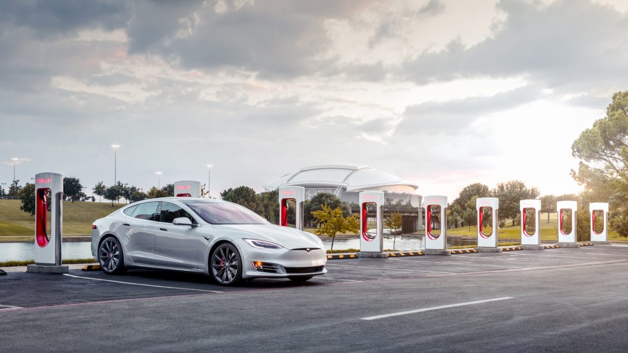 Tesla ends free unlimited lifetime charging at its Superchargers