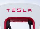 Tesla abre sus primeros Supercargadores a eléctricos de otras marcas