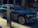 Audi anuncia los precios en Europa de su servicio de recargas para el e-tron