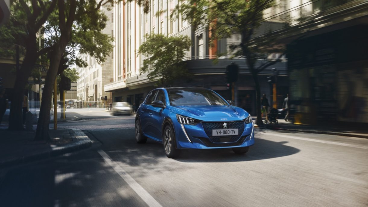 Peugeot e-208: todo lo que sabemos hasta ahora de la versión eléctrica del nuevo Peugeot 208