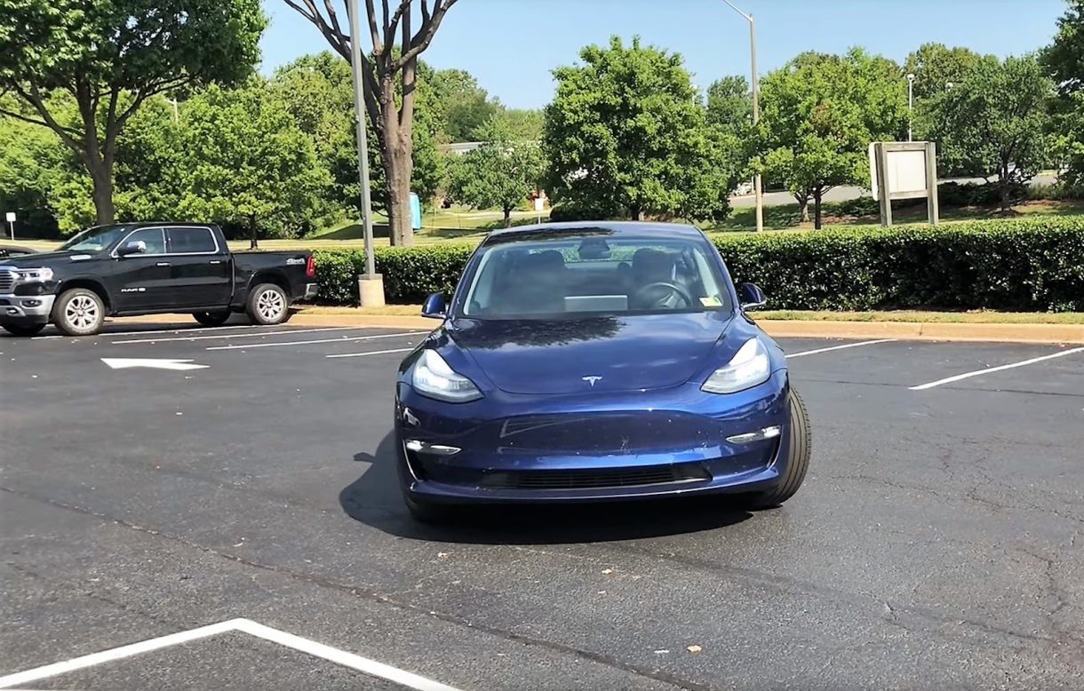 A Consumer Reports no le ha gustado la función Smart Summon de Tesla