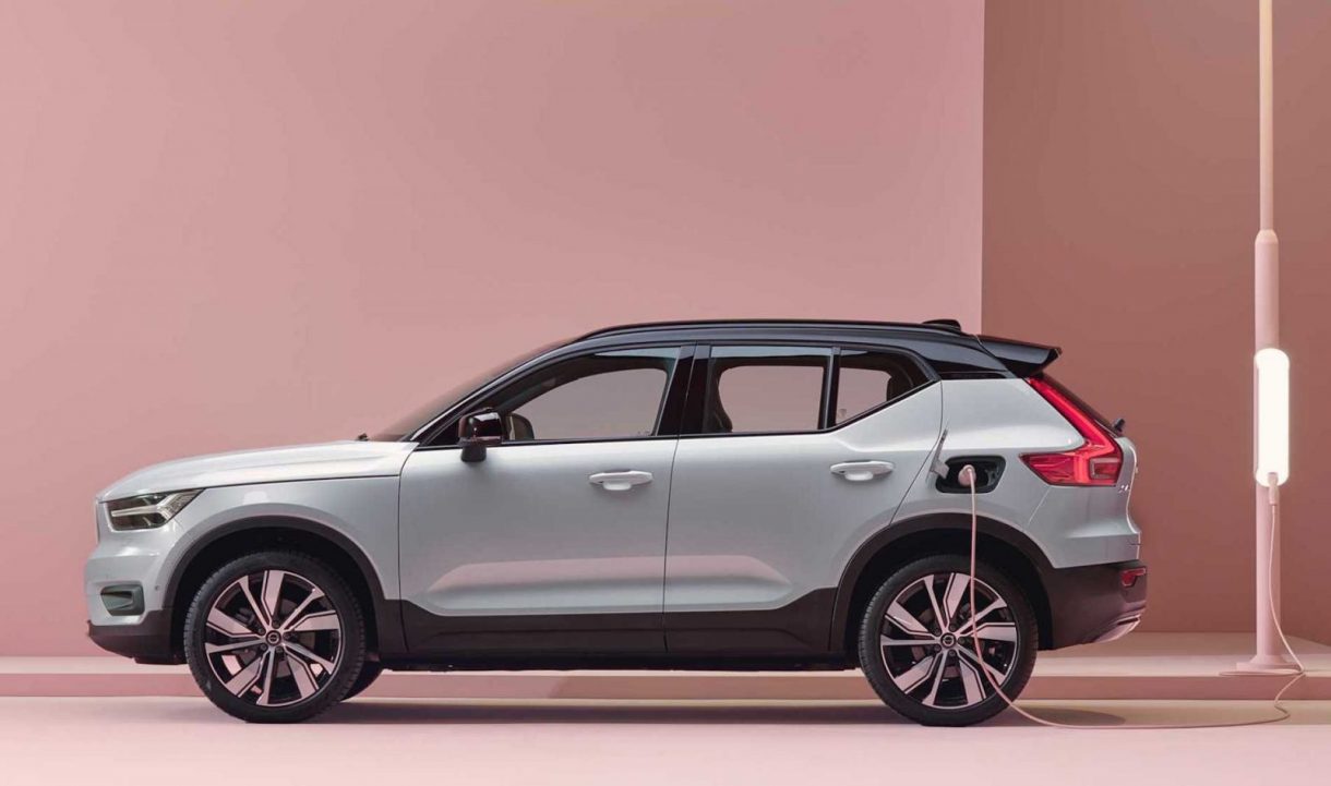 Volvo ofrece un año de electricidad gratis a los compradores del XC40 Recharge con el programa Take Charge