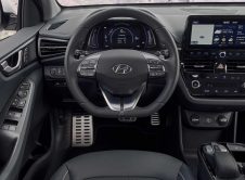 Hyundai Ioniq 2020 Interior