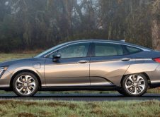 Honda Clarity Phev Side