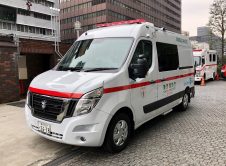Ambulancia Nissan Nv400 (2)
