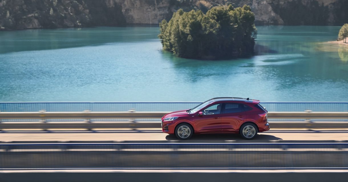 Prueba y opinión: Ford Kuga Híbrido Enchufable, ¿merece la pena?