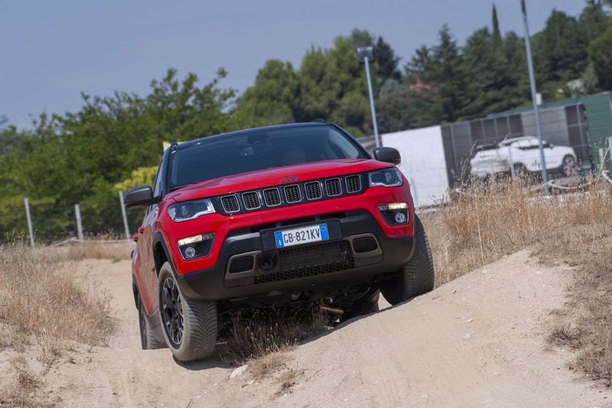 Jeep Compass 4xe: ¿interesa el SUV híbrido enchufable de Jeep?