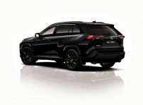 Toyota Rav4 Electric Hybrid Black Edition (3)