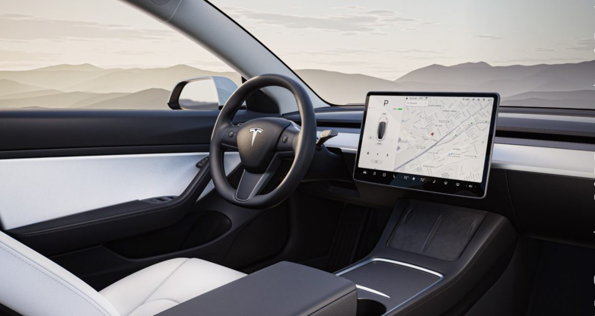 Tesla integrará próximamente los servicios de música en streaming de Apple y Amazon en sus vehículos