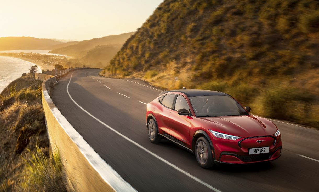 Llamada a revisión del Mustang Mach-E (de momento solo en Canadá)