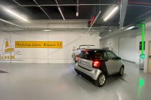 El primer aparcamiento para coches eléctricos de Madrid abre sus puertas condicionado por la demanda