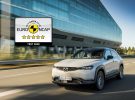 El sistema de puertas asimétricas del Mazda MX-30 no le impide conseguir las 5 estrellas en el test de Euro NCAP