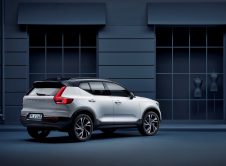 Xc40 R Design Expression, In Crystal White Pearl