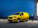 El nuevo Opel Combo-e Cargo se suma al porfolio de vehículos comerciales ligeros eléctricos del grupo PSA
