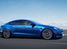 Tesla Model S Plaid Blue