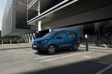 Peugeot e-RIFTER, la versión eléctrica de la furgoneta para pasajeros