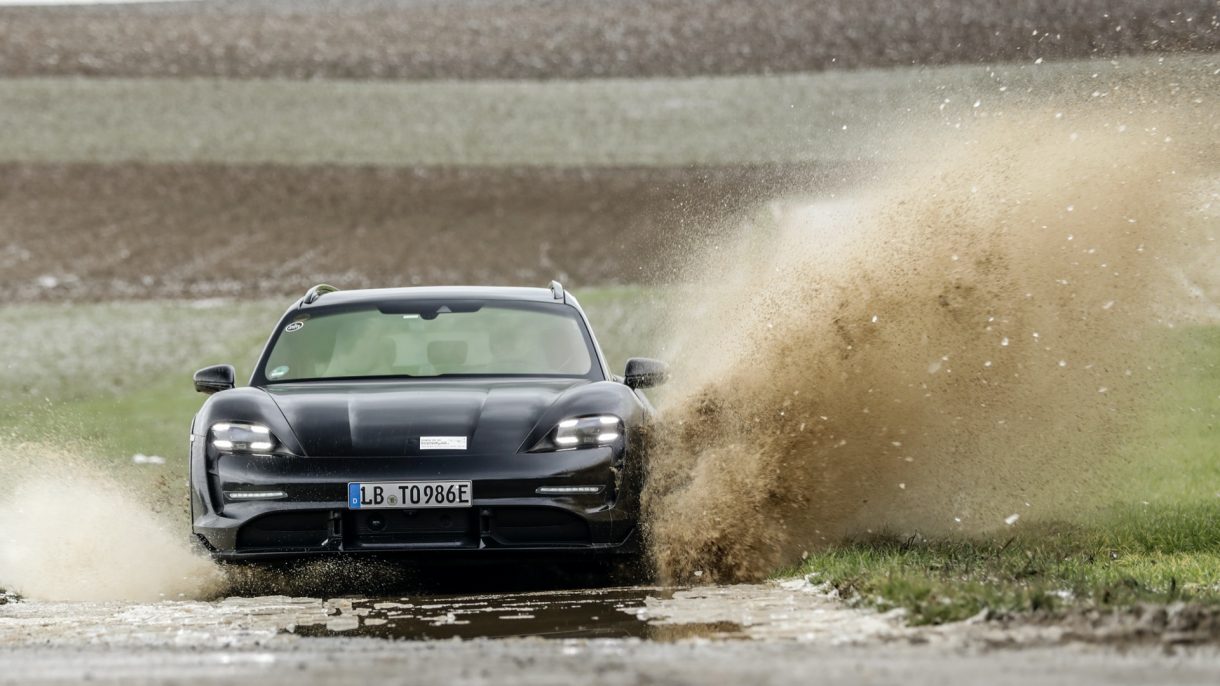 Porsche Taycan Cross Turismo: a punto de debutar, tras 1 millón de km de pruebas