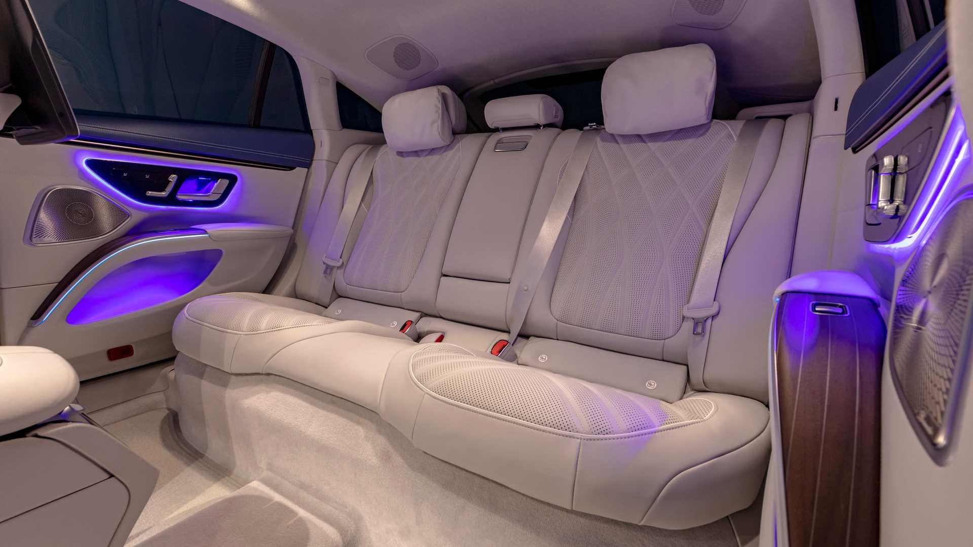 Mercedes Benz Eqs Gold Interior Back