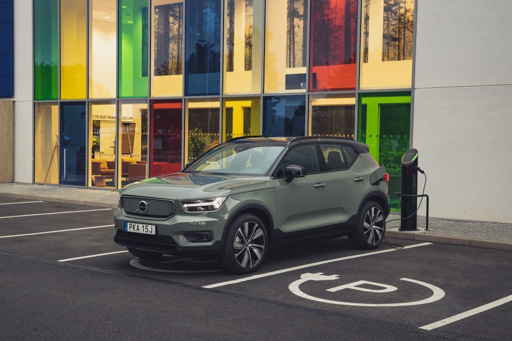Xc40 Recharge Pure Electric P8 Sage Green Exterior Static
