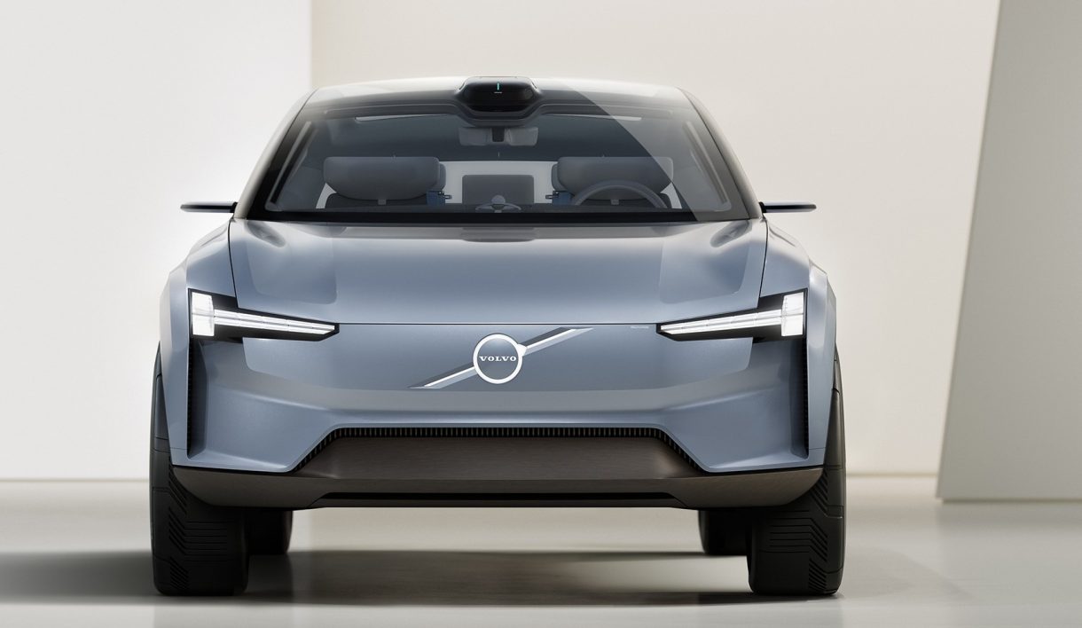 Volvo prepara un SUV eléctrico totalmente autónomo