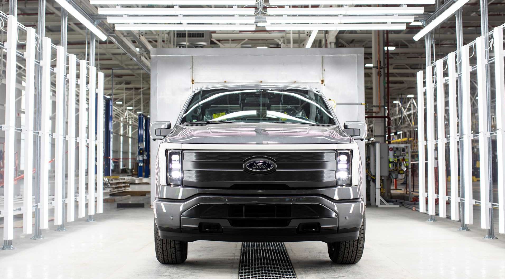 Ford F150 Lightning Production Front