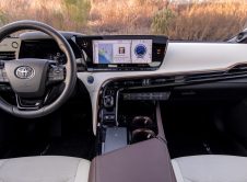 Toyota Mirai 2022 Interior