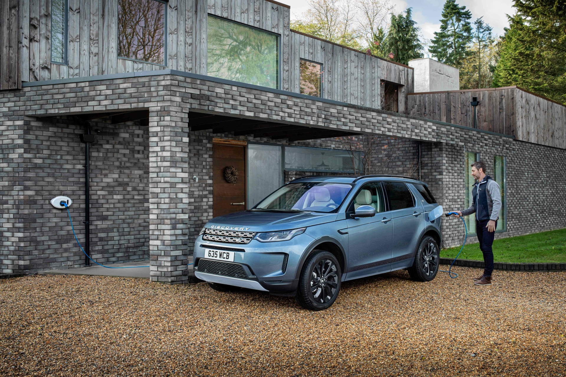 Land Rover Discovery Sport Phev