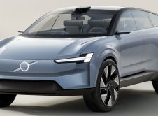 2021 Volvo Recharge Concept 1