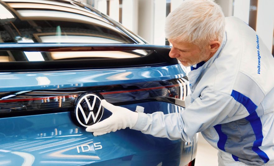 Id.5 In Series Production: Volkswagen Successfully Transforms Zw