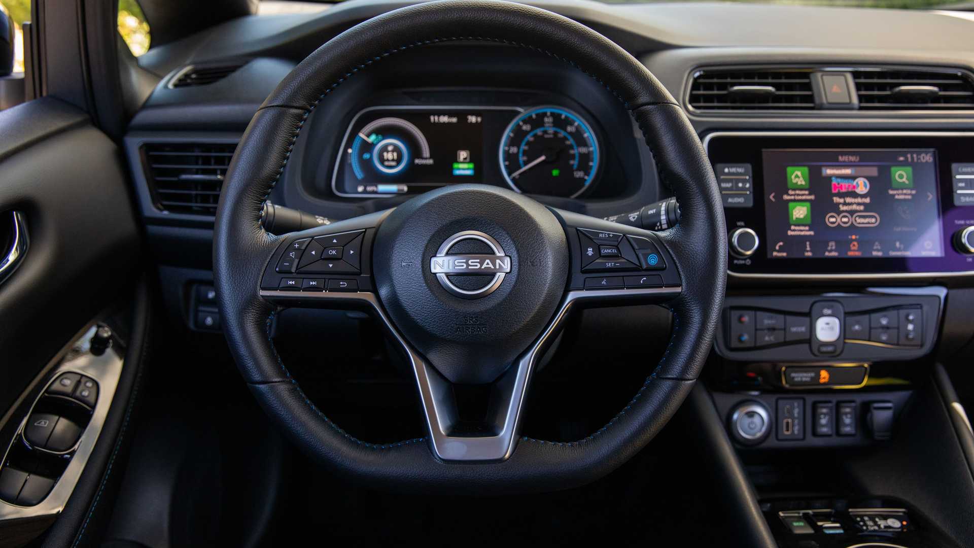 Nissan Leaf 2023 Interior
