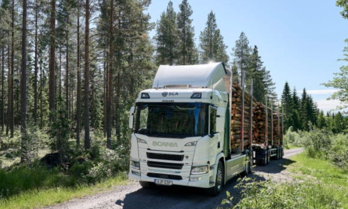 Scania presenta el primer camión eléctrico para el transporte de madera