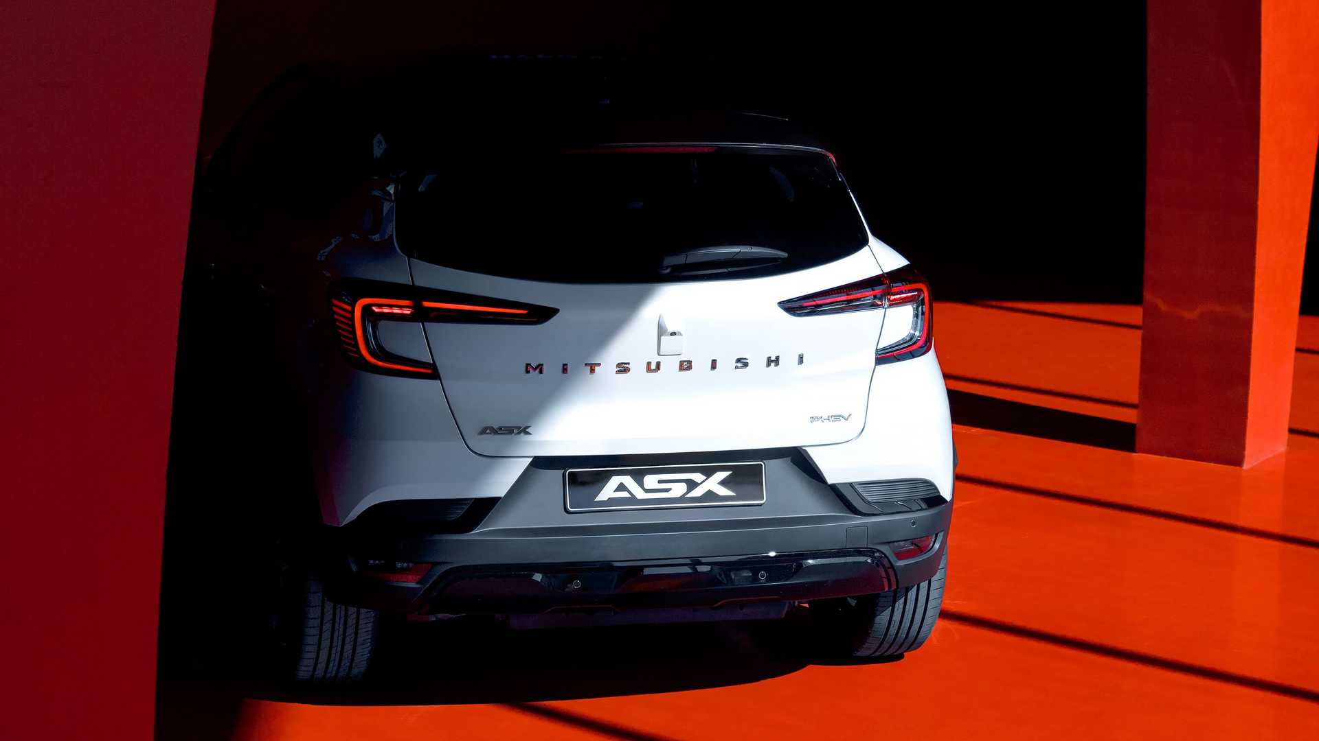 Mitsubishi Asx 2023 Back