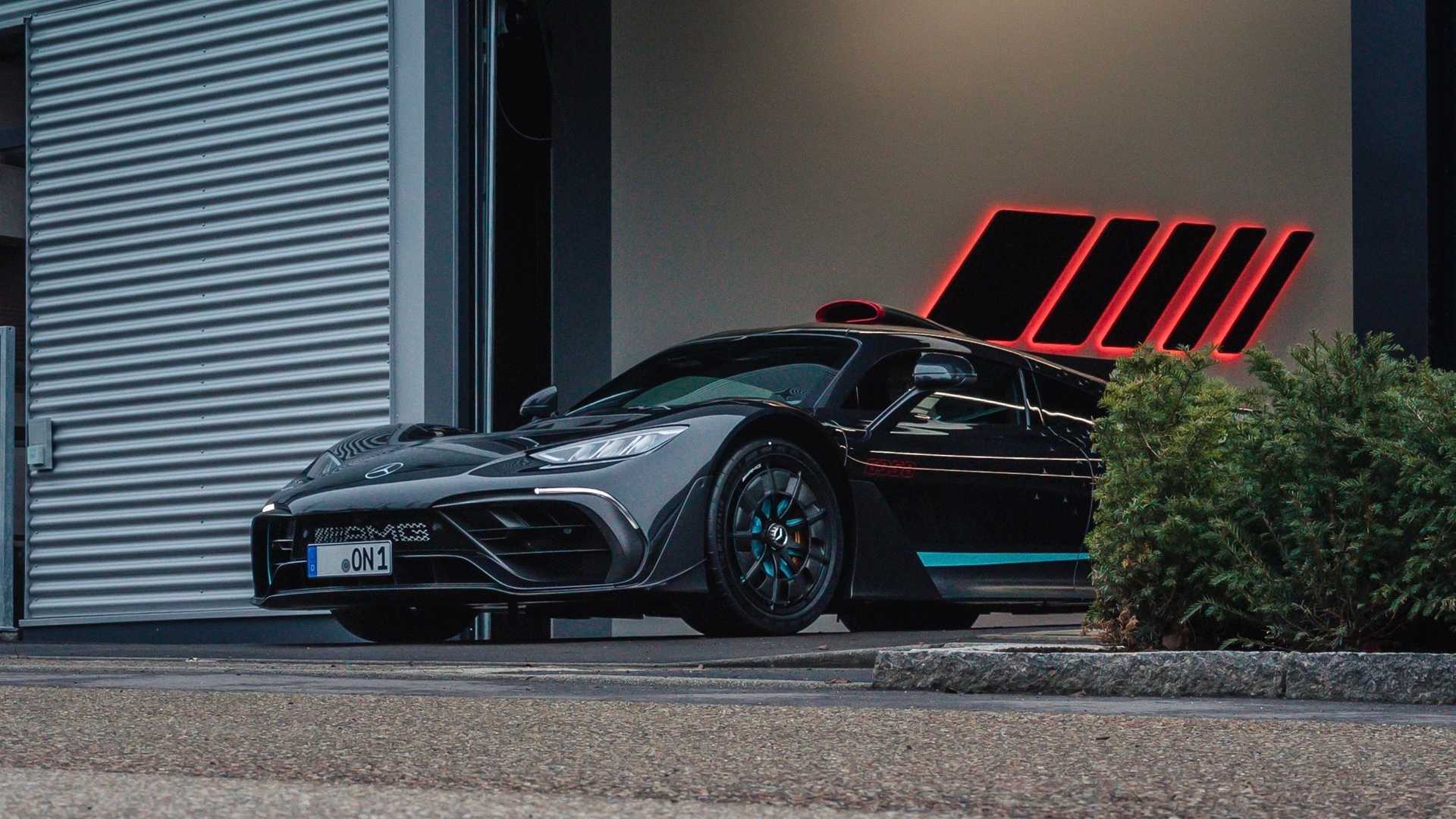 Mercedes Amg One Firts Delivery Side