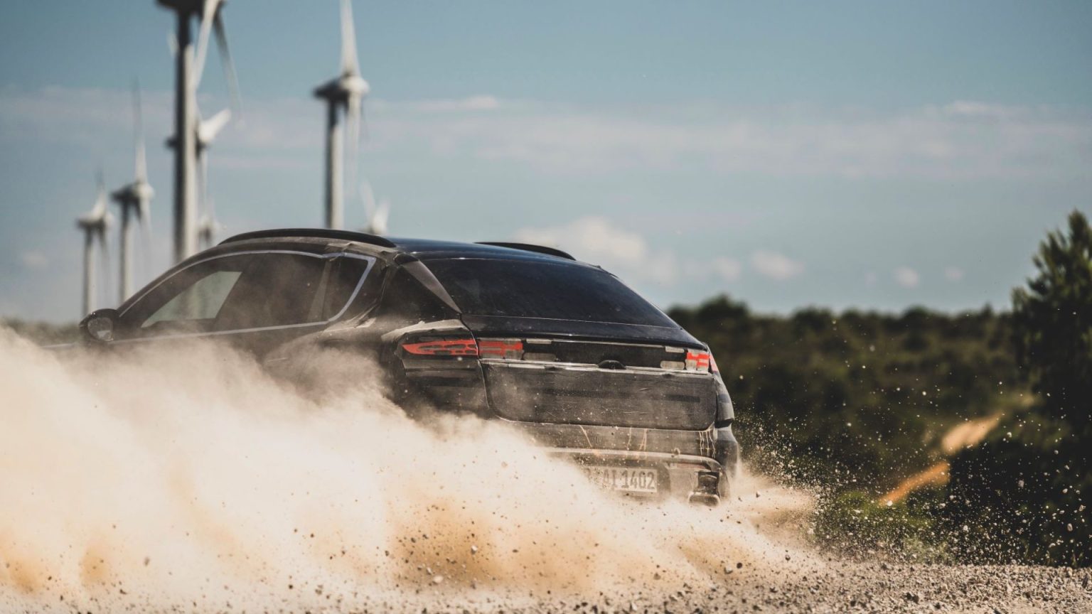 Porsche Macan 2024 Back Driving ECO