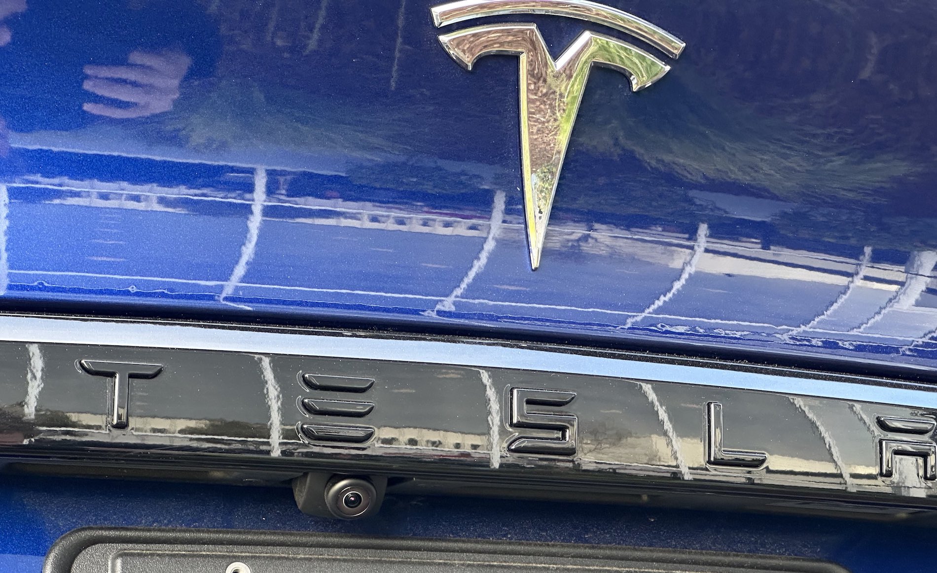 Tesla Hw4 Rear Cam