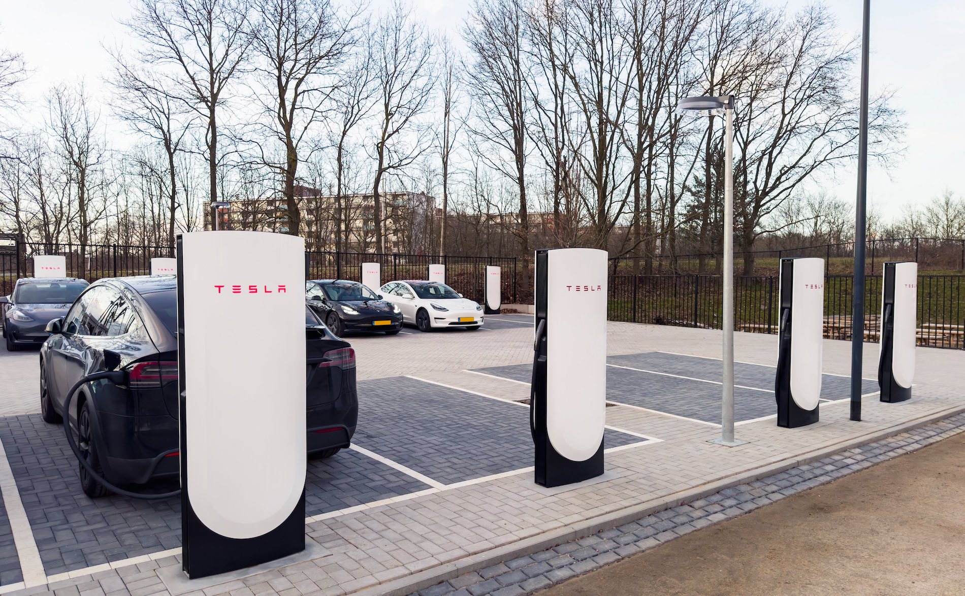 Tesla Supercharger V4 Netherlands