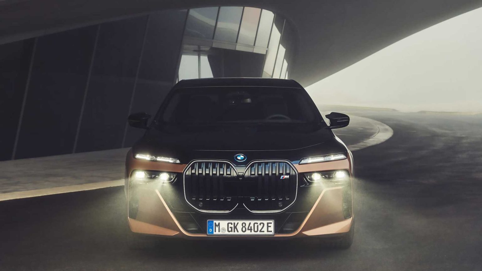 Bmw 7 m70