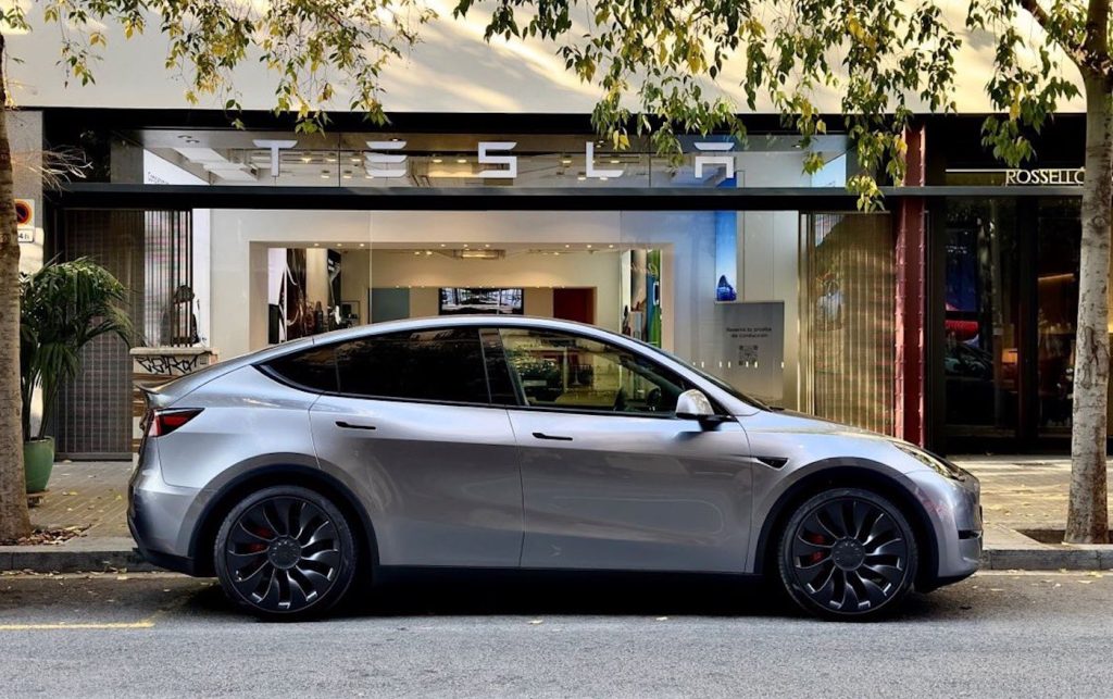 Precio De Un Tesla 2022null