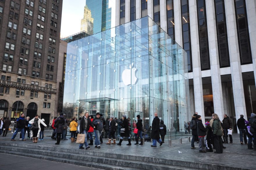 Apple Store Fifth Avenue (7181848534)