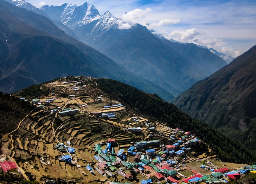 Namche+bazar,+the+last+major+village+before+everest