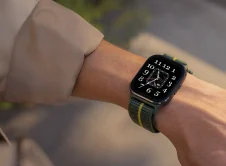 Moto Watch Fit