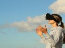 TikTok planea lanzar sus gafas de realidad mixta ultraligeras «Swan» para competir con Meta y Apple