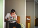 Usar IA para programar aumenta un 19% el tiempo de desarrollo según sorprendente estudio