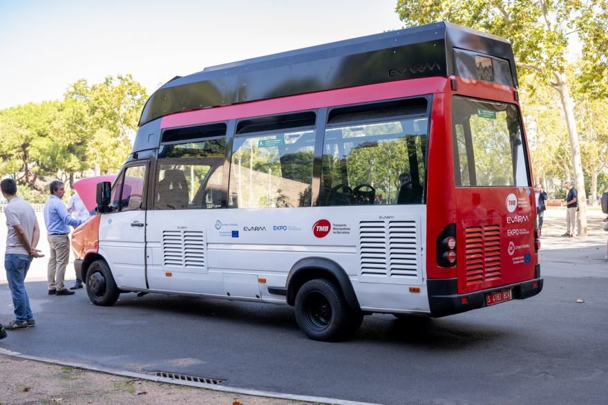 Minibus Hidrogeno Bcn 03