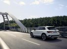 Guía de compra: cómo elegir un compacto premium híbrido en 2026 según uso urbano y kilómetros anuales