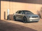 Guía de compra: qué compacto eléctrico elegir en 2026 si haces muchos viajes largos por autopista