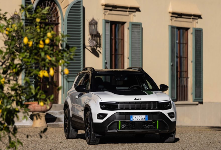 Qué diferencia a un SUV eléctrico urbano de un compacto convencional: batería, tamaño y consumo real