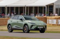 MG4 vs Opel Astra Electric: comparativa de compactos eléctricos por autonomía real y precio