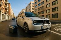 Qué es el V2L en un compacto eléctrico y para qué sirve realmente en el día a día