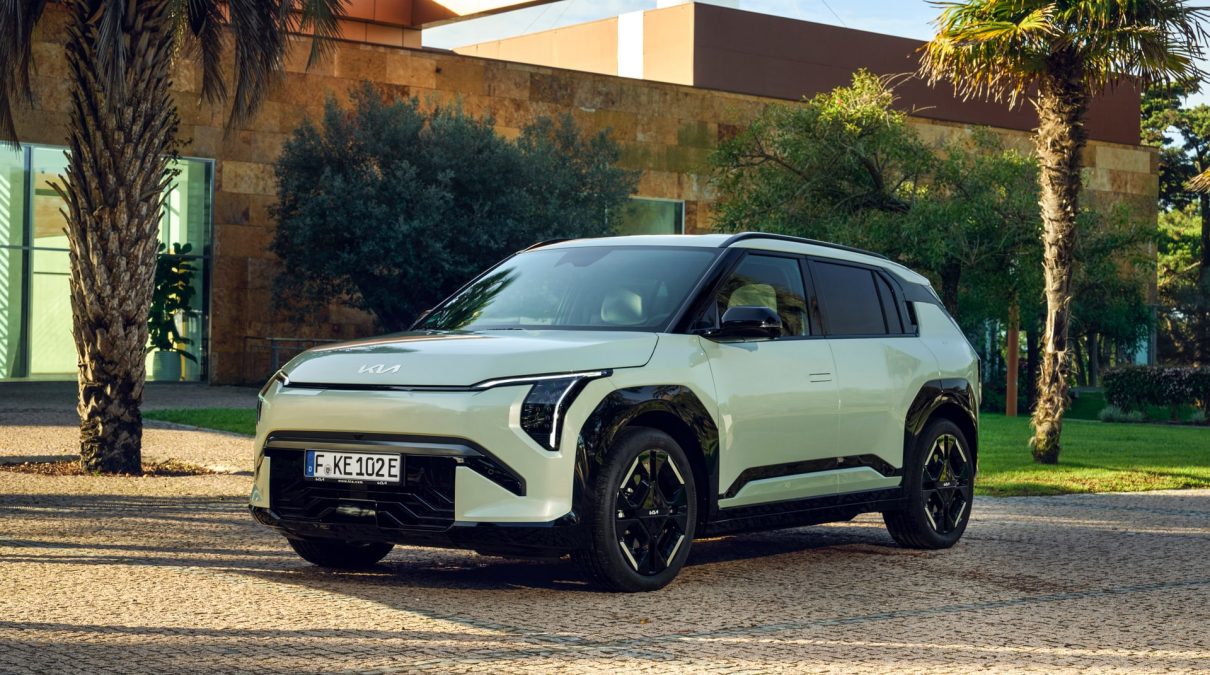 Kia EV3 vs Hyundai Kona eléctrico: comparativa de compactos eléctricos accesibles por autonomía y precio